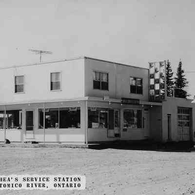 Shea's Service Station Tomico River, Ontario