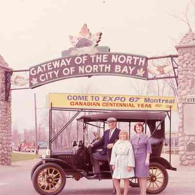 Centennial Photo in Front of Gateway Arch