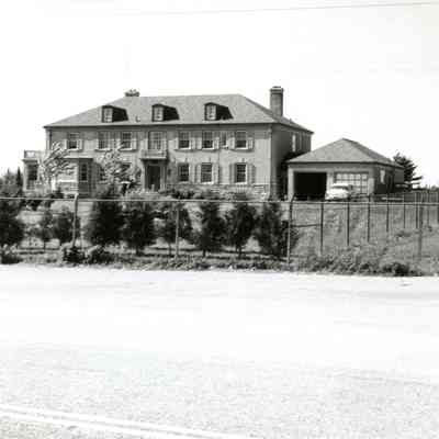 Dionne Home- Corbeil