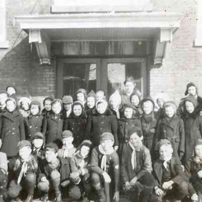 Class Photo at McIntyre Street School