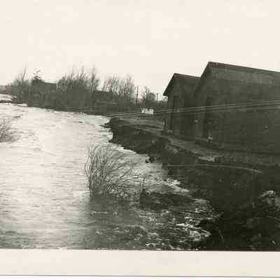 Nipissing Shoreline Damage