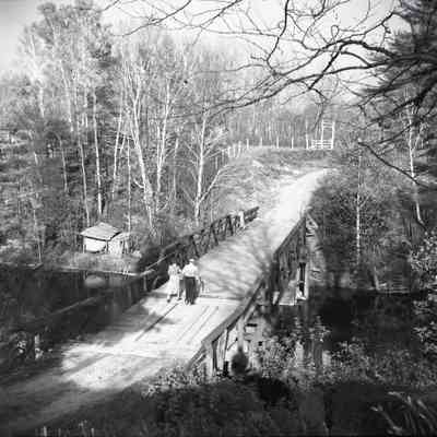 Old Bridge, South River