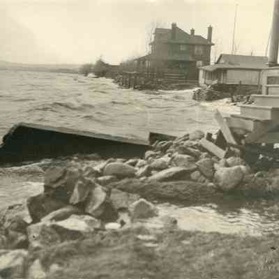 Nipissing Shoreline Damage