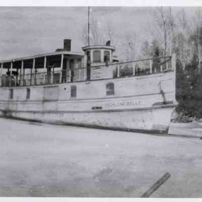 Steamer Highland Belle