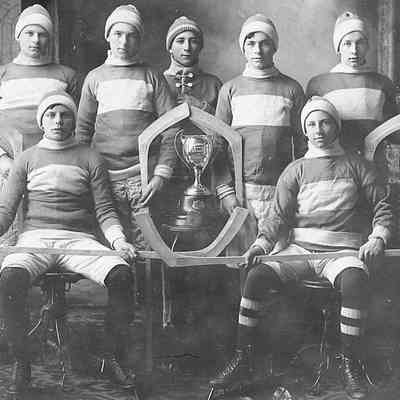 Hockey Club Photo
