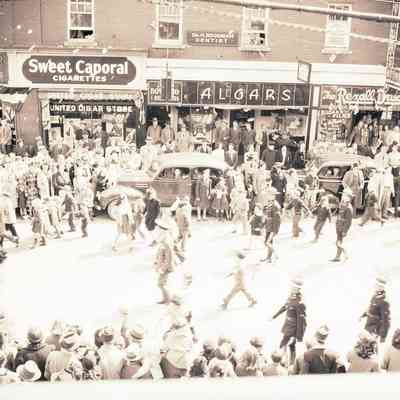 Parade - Algers Store
