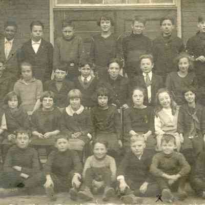 Class Photo Worthington Street School