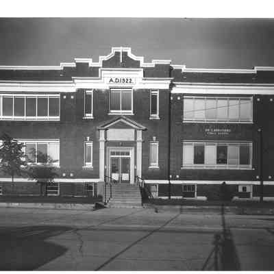 Dr. Carruthers Public School