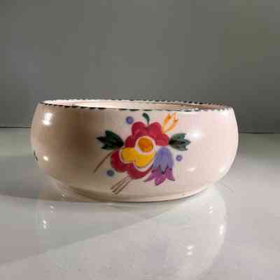 13.11.25a Vintage Poole Pottery Posy Vase – Hand-Painted Floral Design