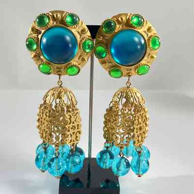 17.6.25a Huge 1980s Vintage Designer Signed 'CRAFT' (USA) Statement Earrings