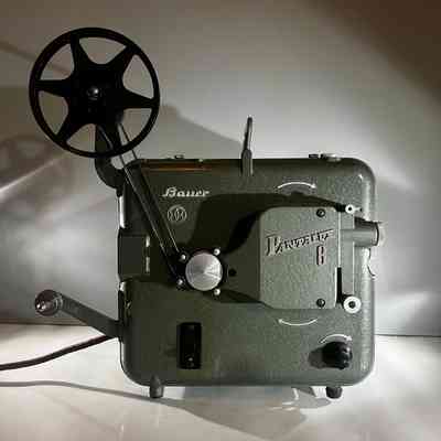 26.11.25e Bauer Pantalux 8 Projector Circa 1950s Vintage Industrial Display