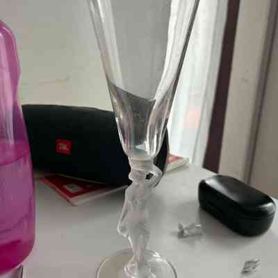 2.9.25d Vintage Bayel France Nude Stem Champagne Glass – Frosted Figurine Stem