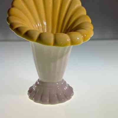21.4.25f Clarice Cliff Fan-Shaped Vase – Royal Staffordshire, England c.1930s–1940s
