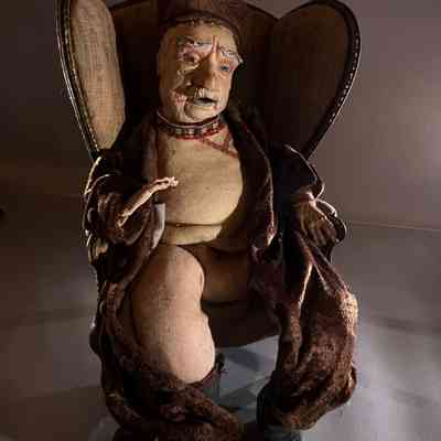 5.4.25N Stop-Motion Puppet – Seated Storyteller / Forger Character
