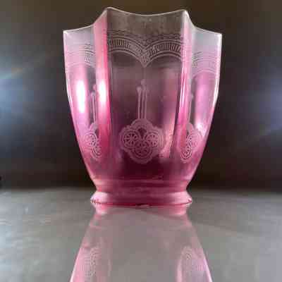 24.3.25c Antique Art Nouveau Acid Etched Cranberry Vaseline Glass Light Shade