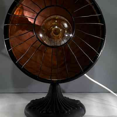 13.11.25g Steampunk Industrial Cast-Iron & Copper Reflector Lamp – Patents Pending L493 (Refurbished)