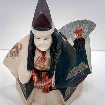 Noh Figure - Kiyotsune