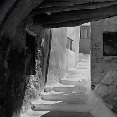 Passage Ios, Greece