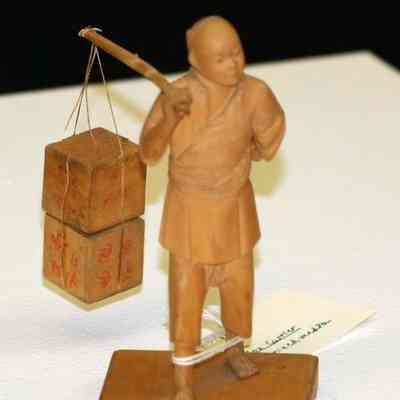 Box Carrier