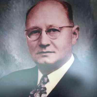 Portrait of Reverend Henry J. Kuiper
