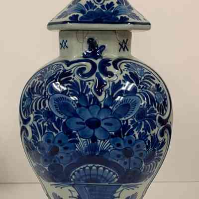 Ginger Jar with Floral Motif