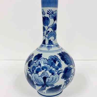 Bulb Shaped Vase with Floral Motif