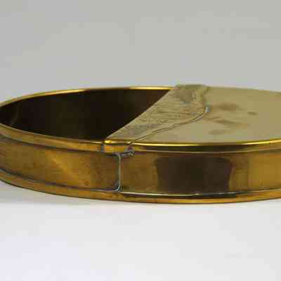 3502 - CHILDREN AND CHARITY BANK: BRASS FINGER RING COLLECTOR