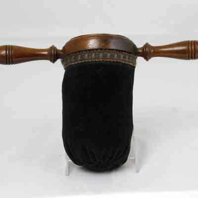 9508 - TWO HANDLE OFFERING BAG