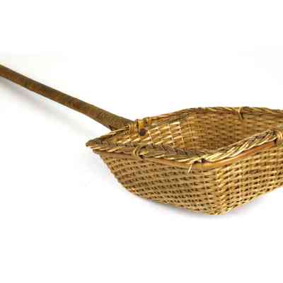 12,021 - LONG HANDLE OFFERTORY RECTANGLE HEAD BASKET