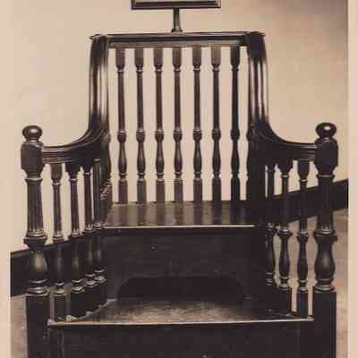 1917 – B	CARD PHOTO: THE PENITENT’S PEW / CHAIR; DUBLIN IRELAND