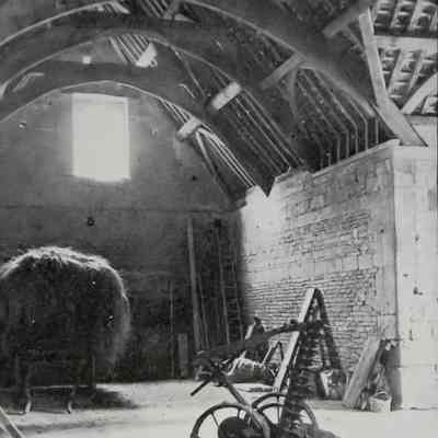 1910 – B	TITHE BARN: South Stoke – Bath