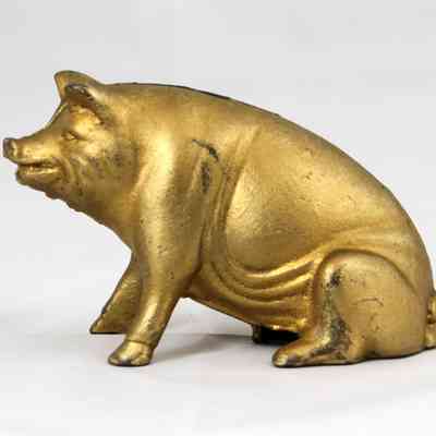 7001 - PETE THE PIG AMERICAN LEPROSY MISSION BANK (GOLD IRON)