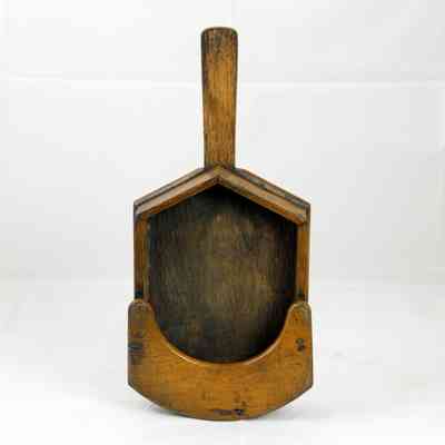 13,008 - SHORT HANDLE OFFERTORY WITH SLANT REAR HANDLE SIDES