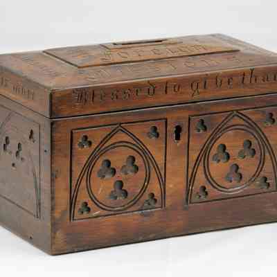 5501 - FOREIGN MISSIONS SAVINGS BANK WITH CLOVER LUCK SYMBOLS