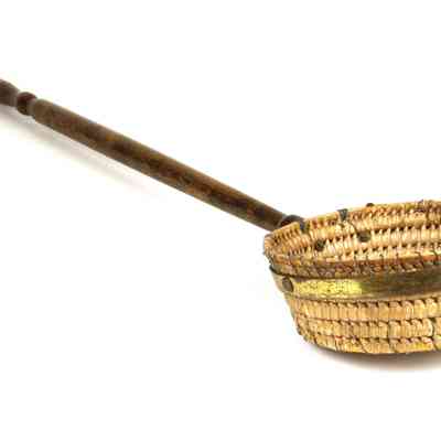 12,025 - LONG HANDLED OFFERTORY BANDED BASKET