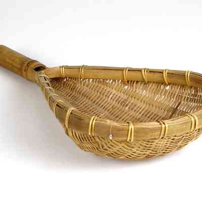 13001 - SHORT HANDLE OFFERTORY OVAL BASKET