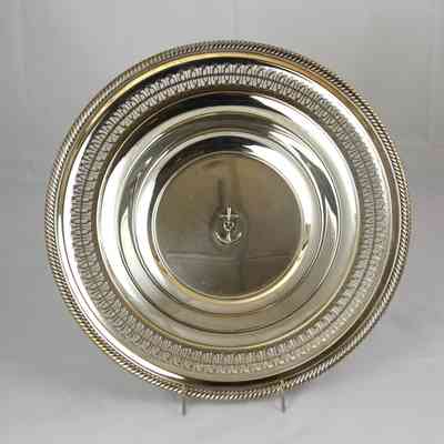 20,508 - SILVER PLATE OFFERING PLATE WITH FHC SYMBOL IN CENTER BOTTOM PLATE.