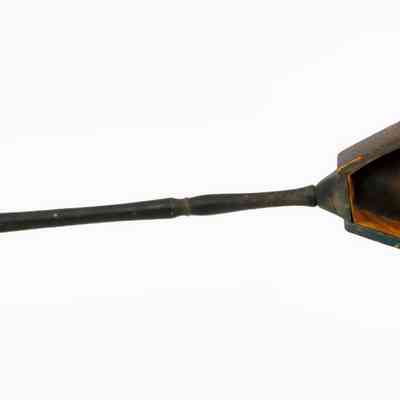 12,505 - MEDIUM HANDLE OFFERTORY WITH 6-SIDED COLLECTOR