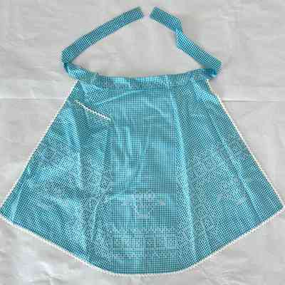 Half Apron (6)