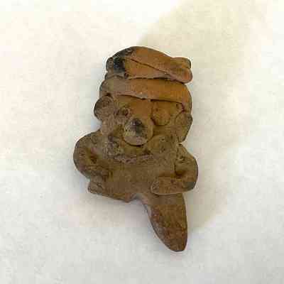 FRAGMENT-CLAY FIGURE