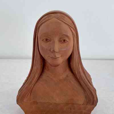 MADONNA BUST