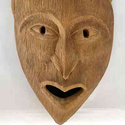 WOODEN MASK
