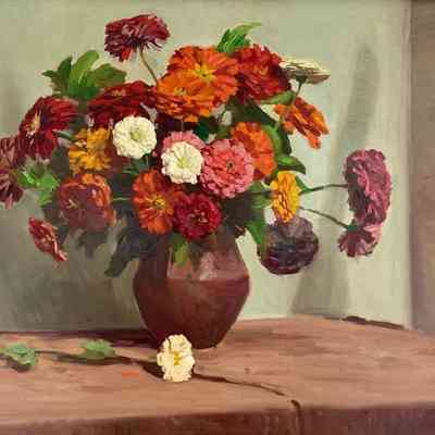 VASE OF ZINNIAS