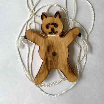 CLIMBING BEAR TOY