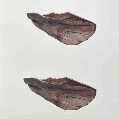 HC3. Fig. 11. Toy boat.