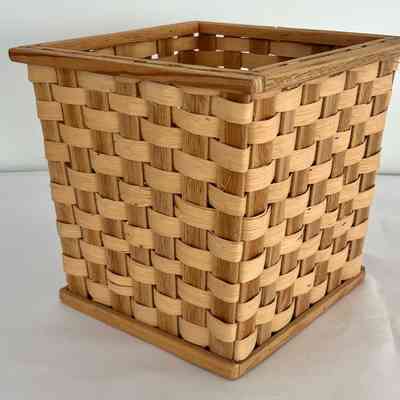 RECTANGULAR BASKET