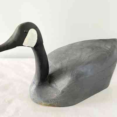 PAINTED GOOSE DECOY