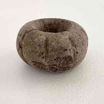 STONE DONKEY BEAD WITH INCISED LINES