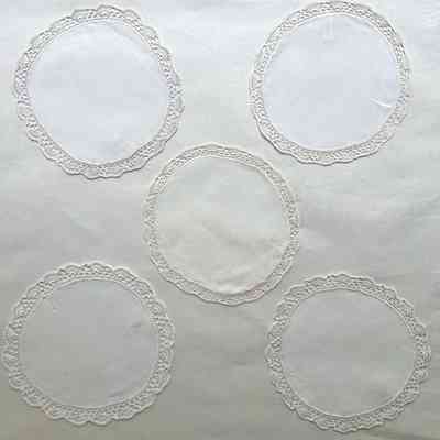 Doilies (5)
