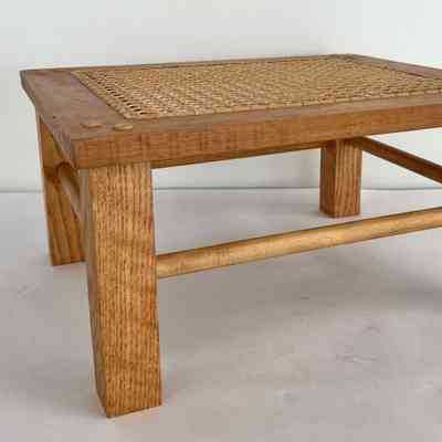 CANED STOOL (1/2" SPLIT OAK)